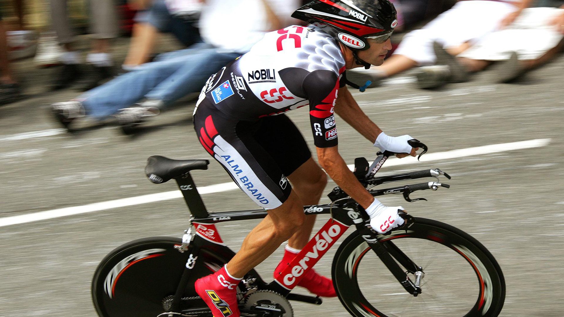 突尼斯爆冷中国，贝林厄姆成为关键先生，一场意料之外的胜利