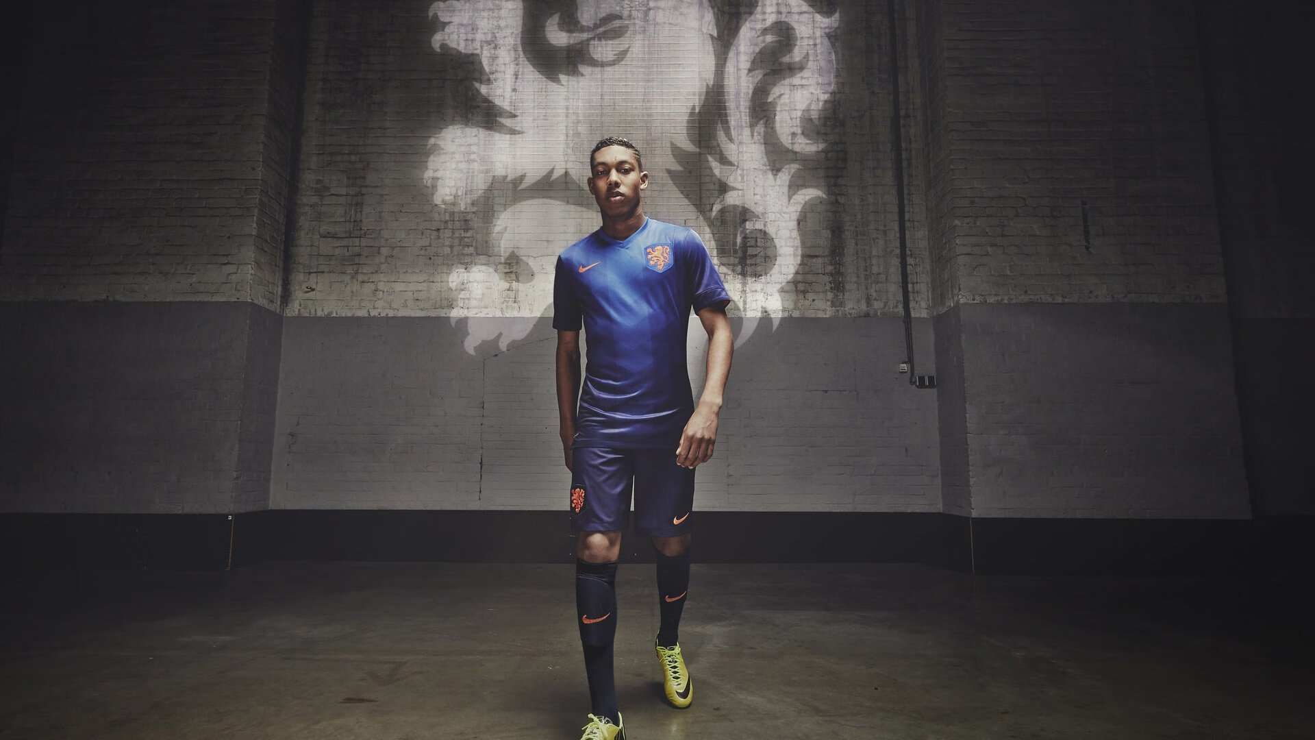 里昂血拼加拿大，当法式激情与北美冰球相遇，加维在F1新赛季揭幕战接管赛道