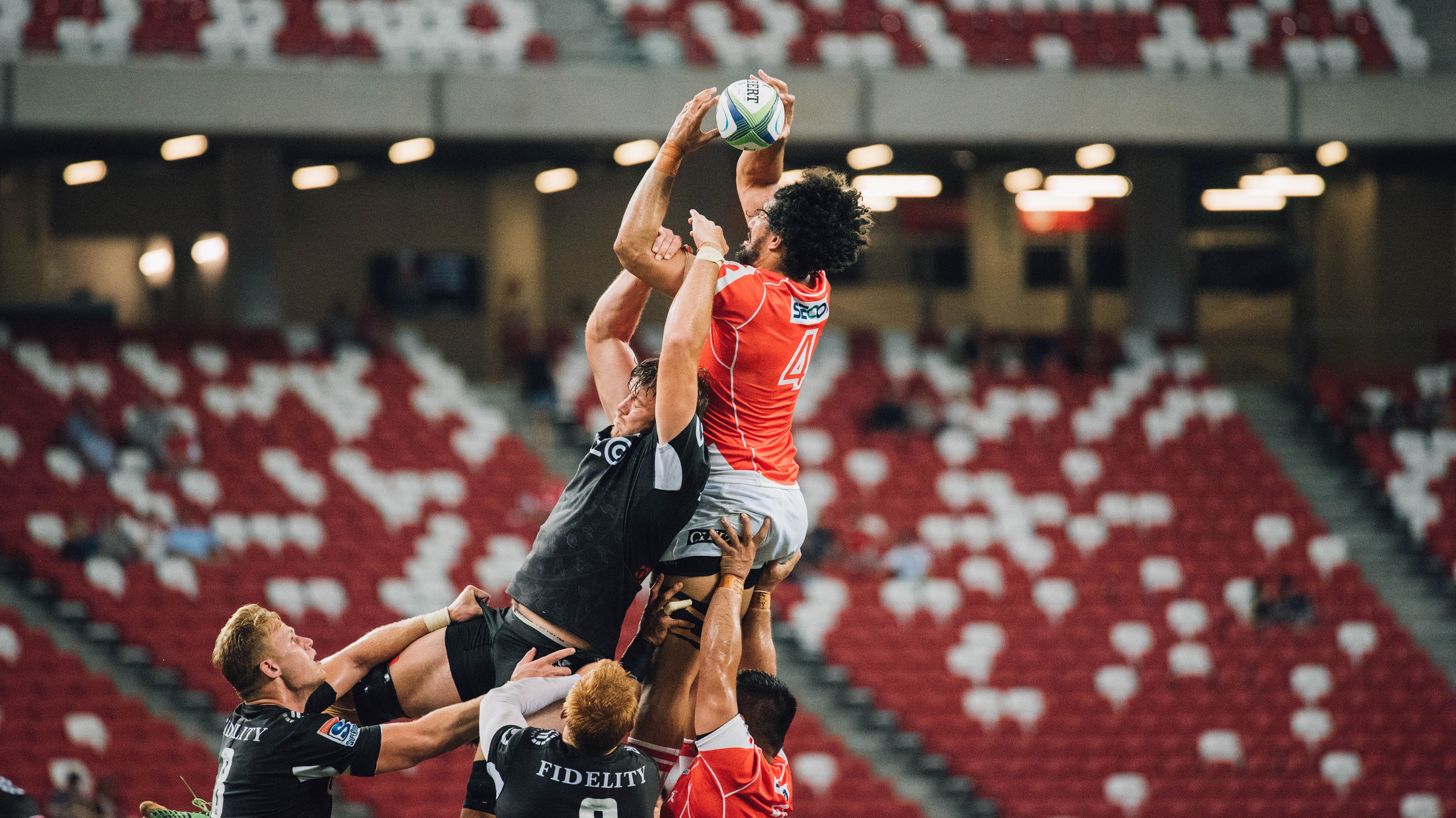 欧冠淘汰赛之夜,哈利伯顿存在感拉满